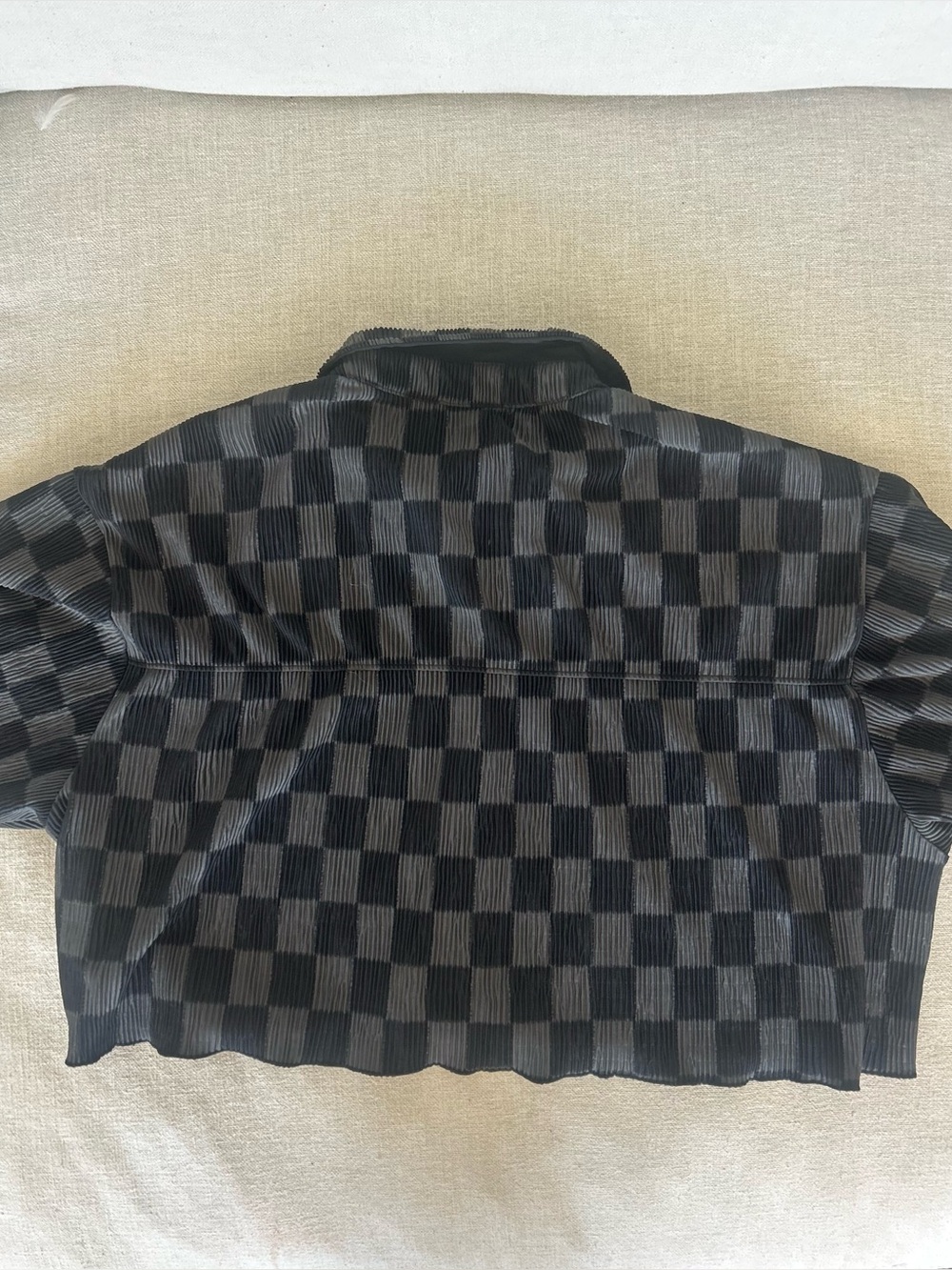 vans black gray checkerboard sheer plisse cropped button up shirt m - Picture 10 of 13